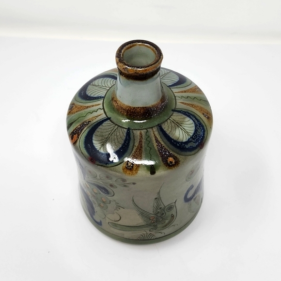 Tonala Mexican Pottery - Picture 5 of 8